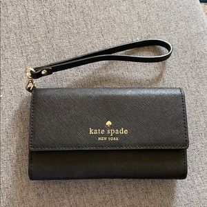 Kate Spade Cedar Street iPhone wristlet!